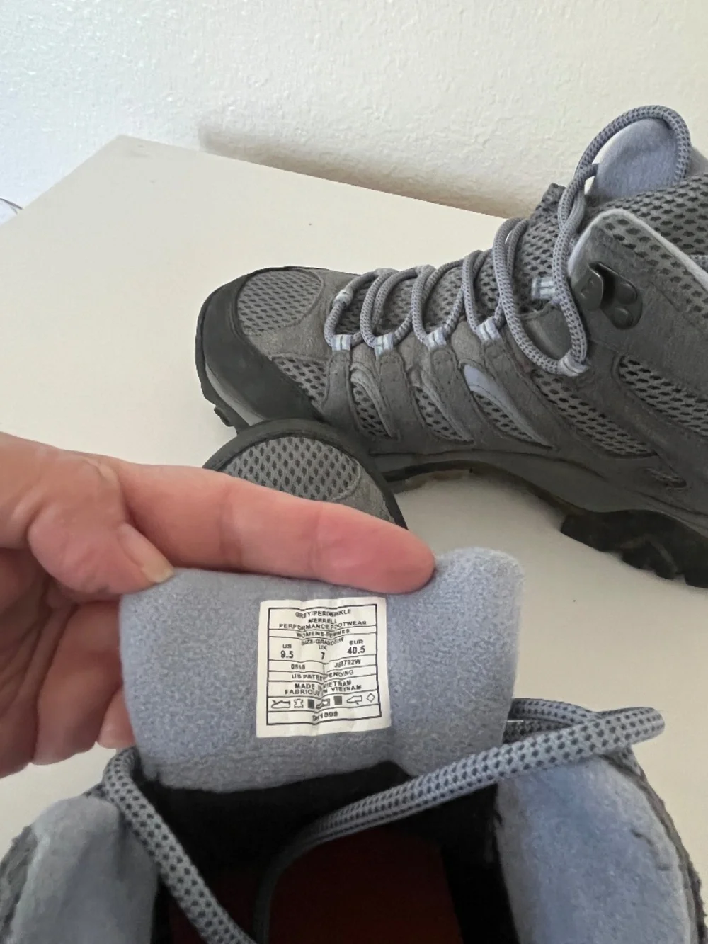 Merrell Women's Moab Mid Gore-tex Grey/periwinkle Mid Waterproof